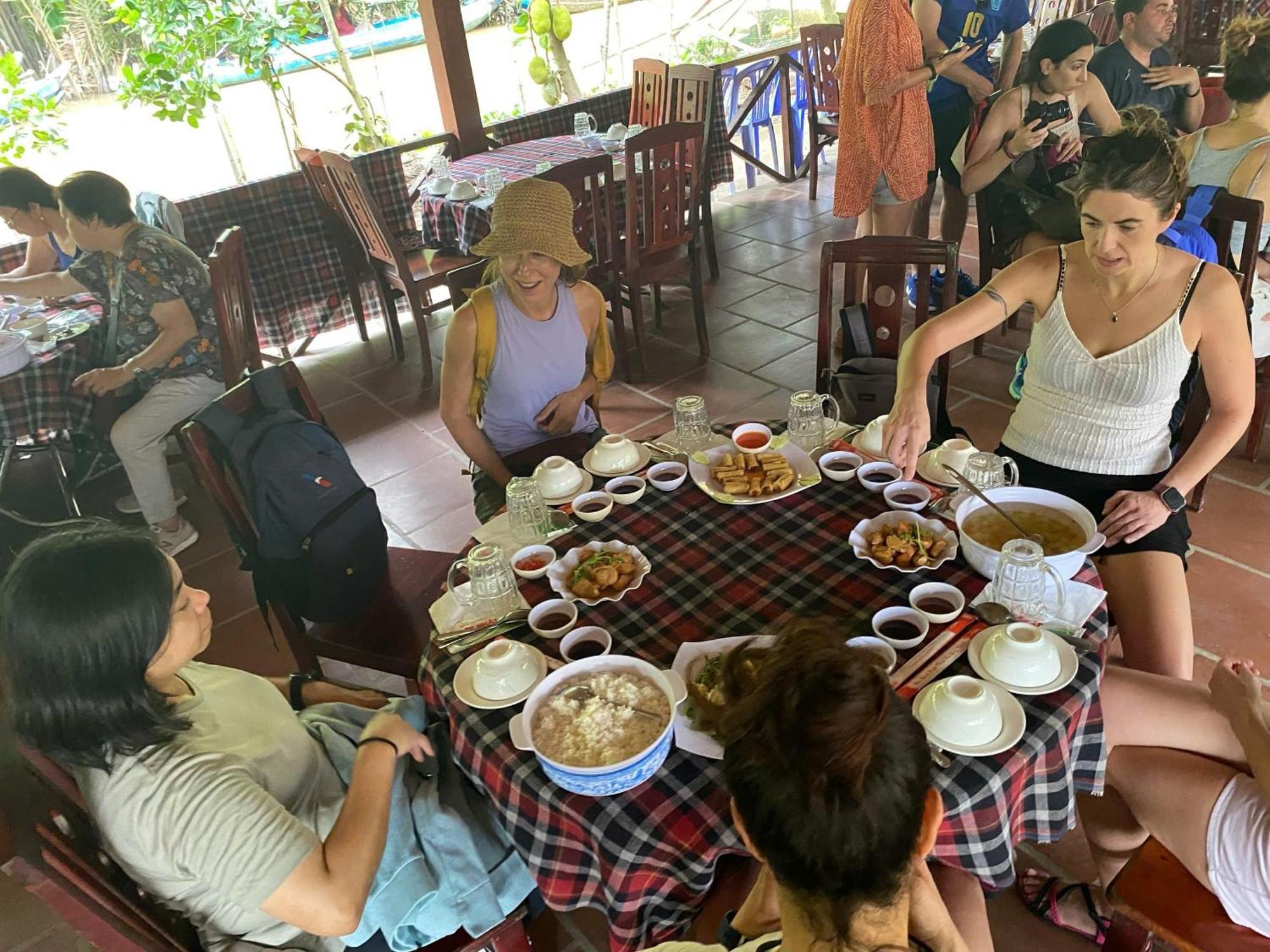 Giang Son Hotel江山民宿范五老区酒吧街胡志明市 מראה חיצוני תמונה